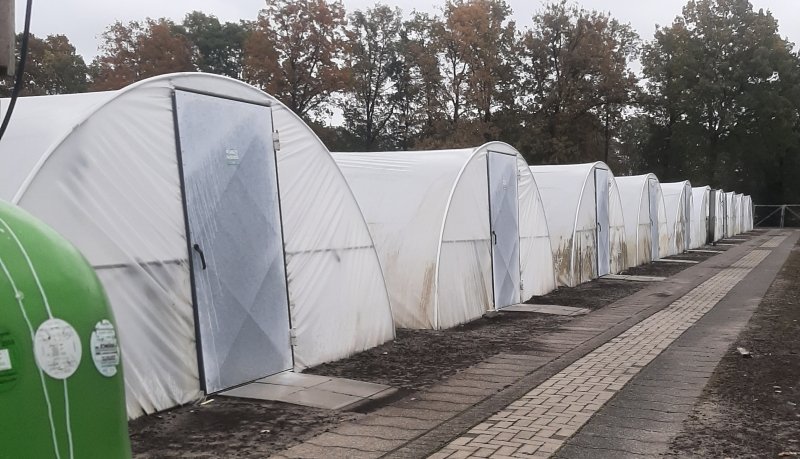 Poppentunnel Lange 23m x breite 5,50m